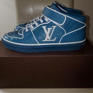 Authentic Louis Vuitton Acapulco Men's Sneakers.